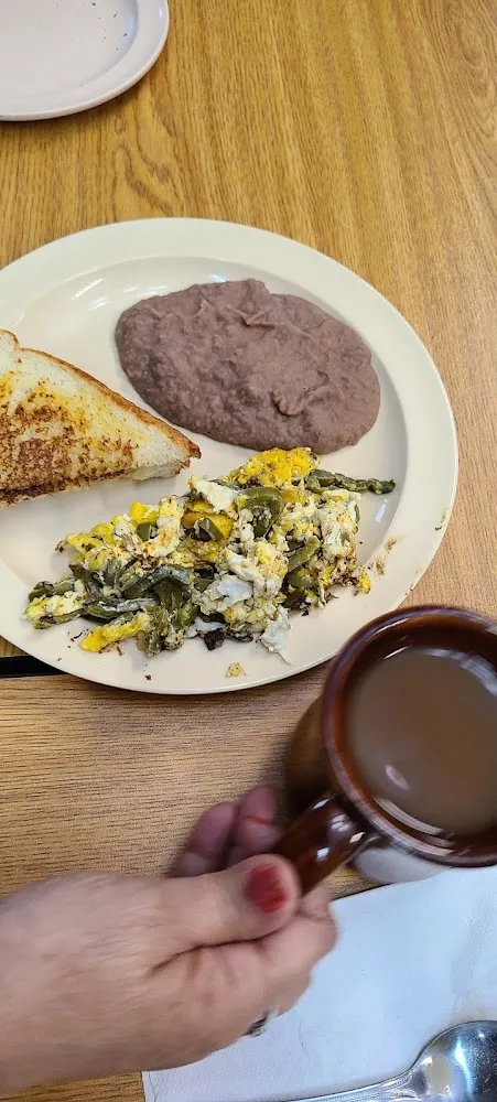 Huevos Con Nopales